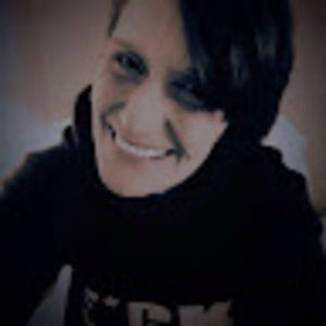 Meet your Posher, Pam